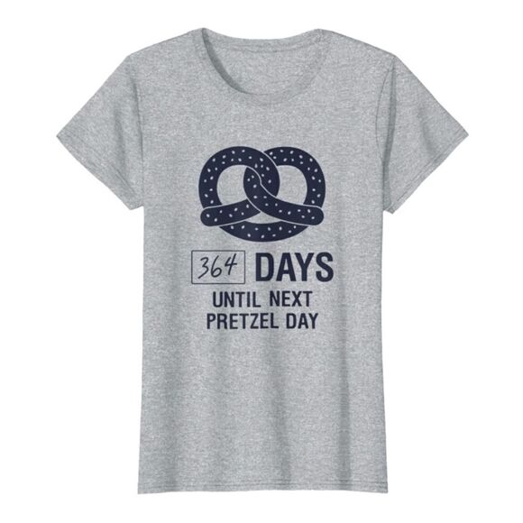 The Office 364 Days Until the Next Pretzel Day Womens Gray T-Shirt Small EUC - Picture 1 of 7